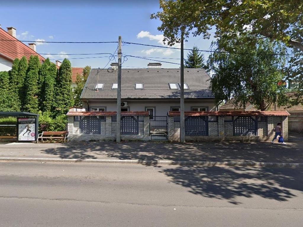Bed and Breakfast Borostyán Panzió Debrecen Exterior foto